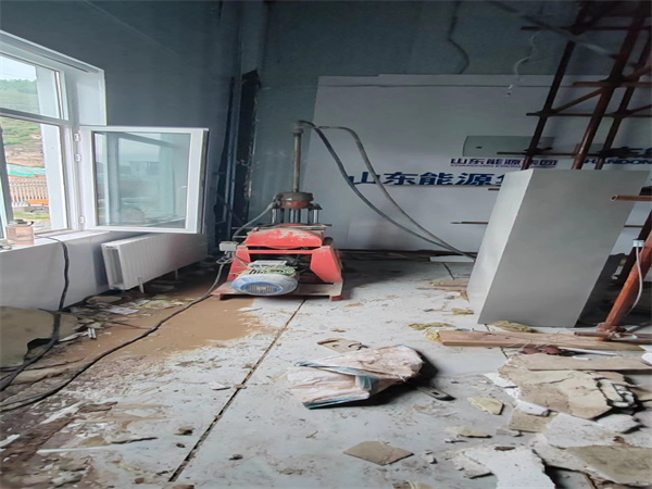 墨江地基基础下沉墙体裂缝加固注浆顶升施工